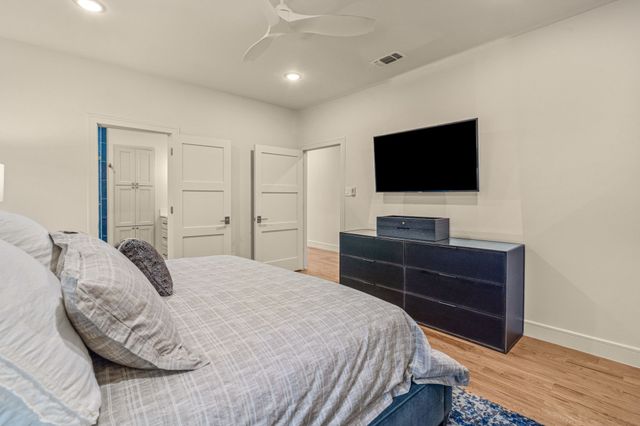 4712 Harley Avenue, Fort Worth, TX 76107