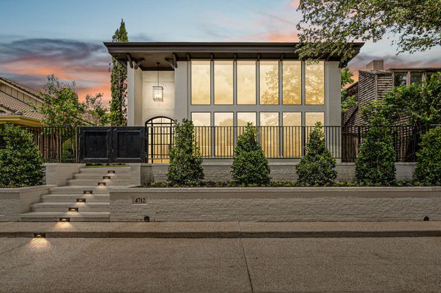 4712 Harley Avenue, Fort Worth, TX 76107