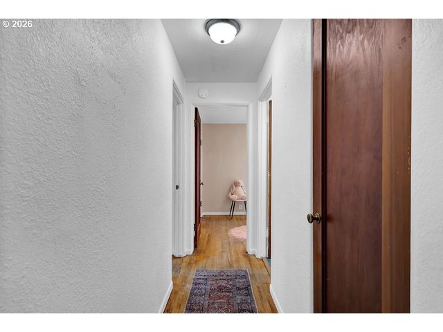2045 W 18TH Ave, Eugene, OR 97402