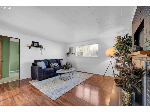 2045 W 18TH Ave, Eugene, OR 97402