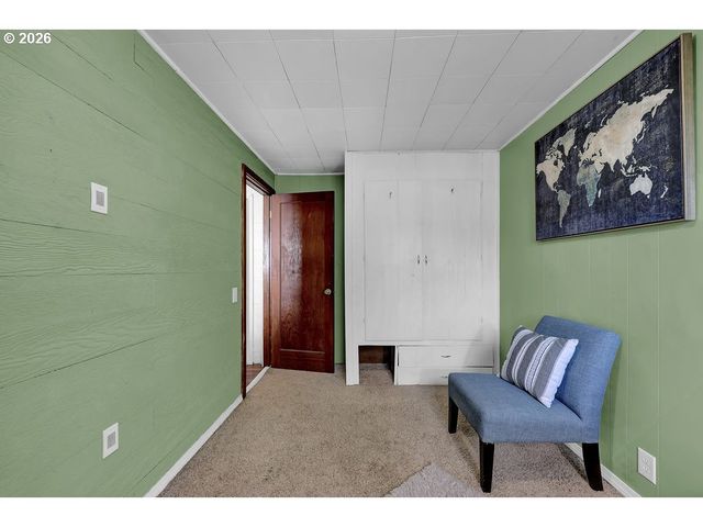 2045 W 18TH Ave, Eugene, OR 97402