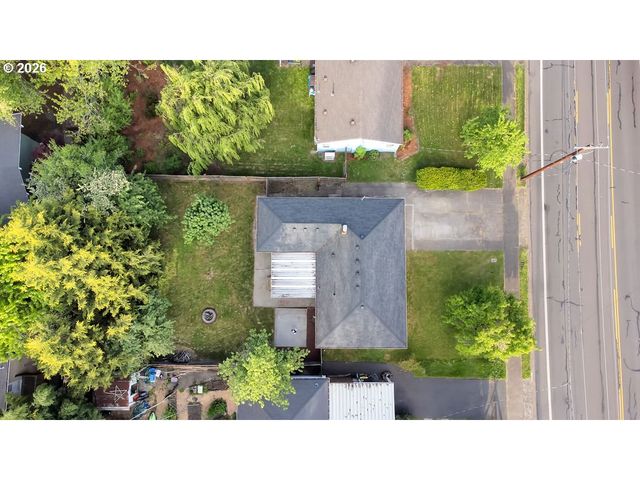 2045 W 18TH Ave, Eugene, OR 97402