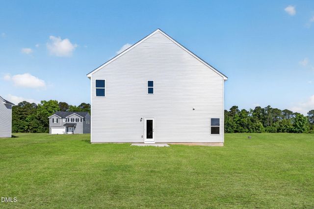 240 Shiloh Woods Circle, Smithfield, NC 27577