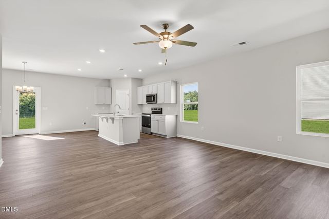 240 Shiloh Woods Circle, Smithfield, NC 27577