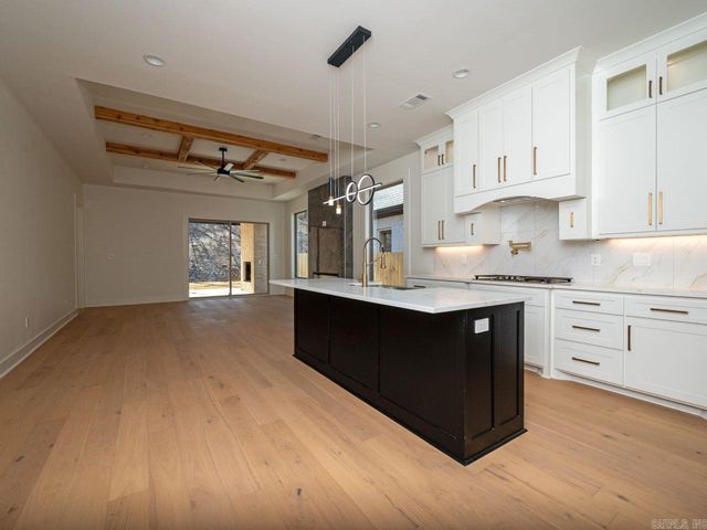 145 Kinley Loop, Little Rock, AR 72223