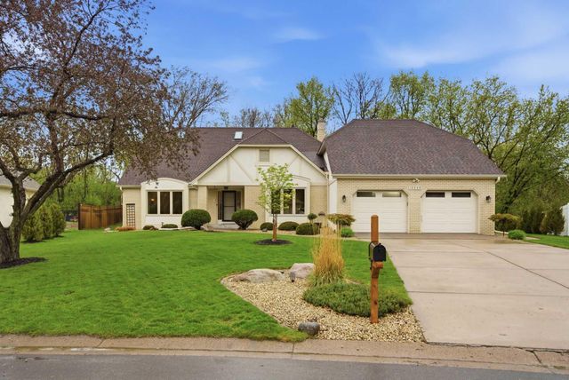 13220 38th Avenue N, Plymouth, MN 55441