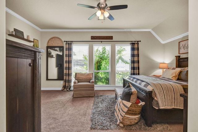 1283 Laurel Lane, Angleton, TX 77515