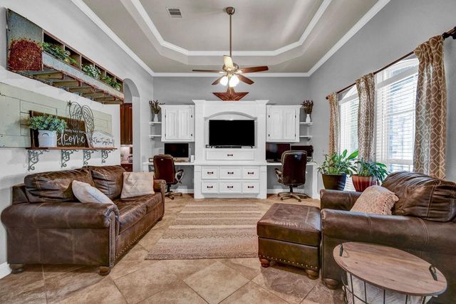 1283 Laurel Lane, Angleton, TX 77515