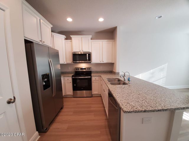 7652 Shadow Lake Drive, Panama City Beach, FL 32407