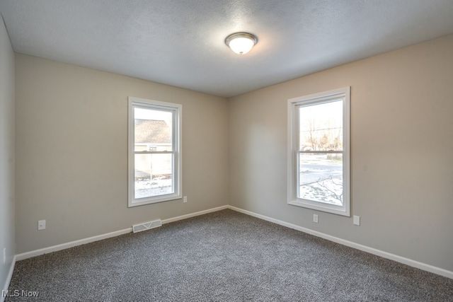 10488 California Street, Reminderville, OH 44202