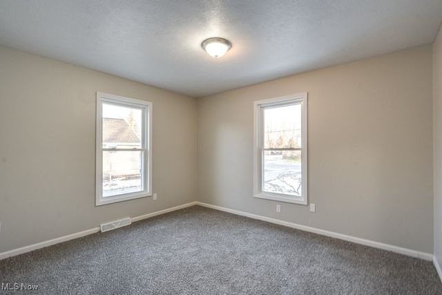 10488 California Street, Reminderville, OH 44202