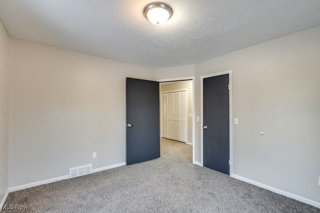 10488 California Street, Reminderville, OH 44202