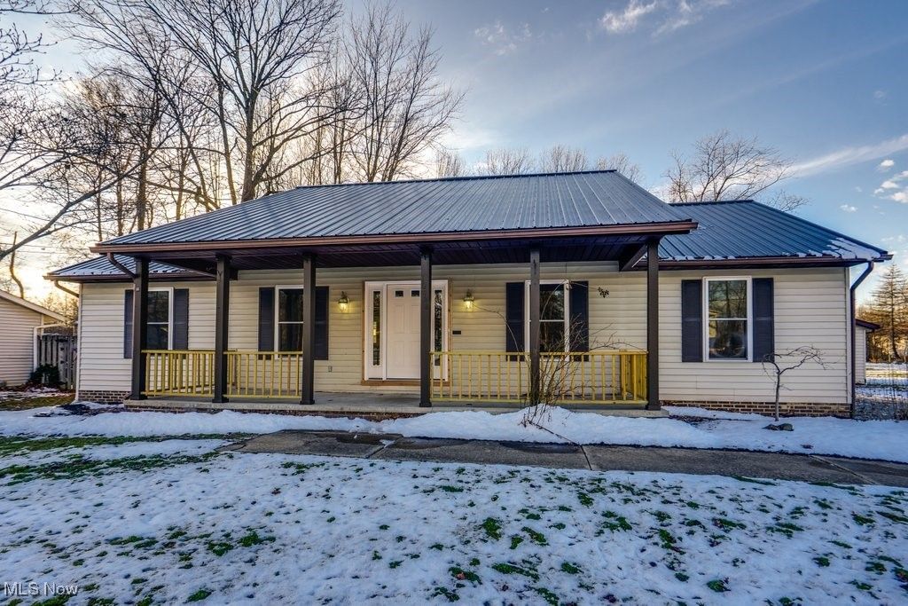 10488 California Street, Reminderville, OH 44202