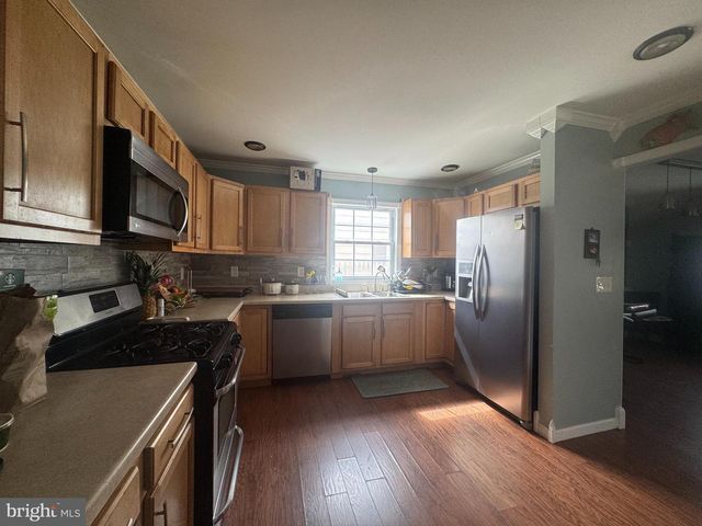 222 SAMDIN BLVD, Hamilton, NJ 08610