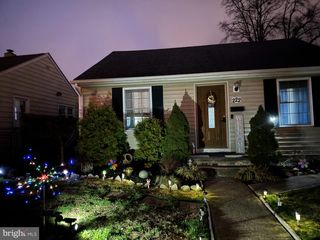 222 SAMDIN BLVD, Hamilton, NJ 08610