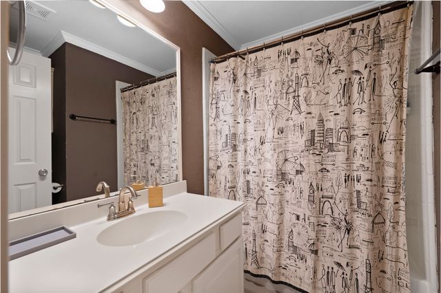 6913 Harvey Lane, Plano, TX 75023