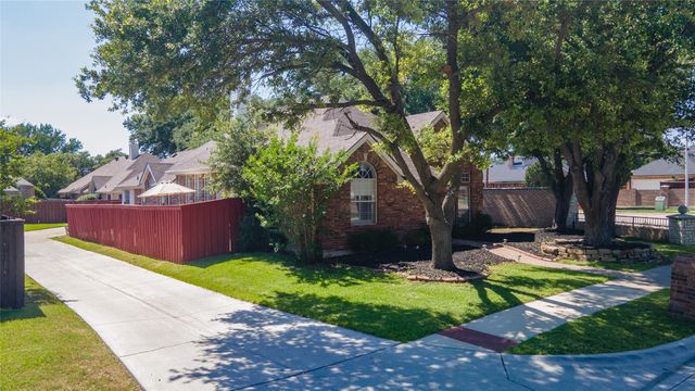 6913 Harvey Lane, Plano, TX 75023