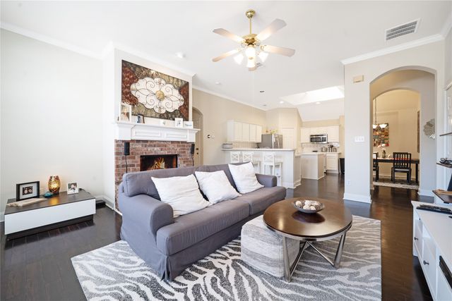 6913 Harvey Lane, Plano, TX 75023