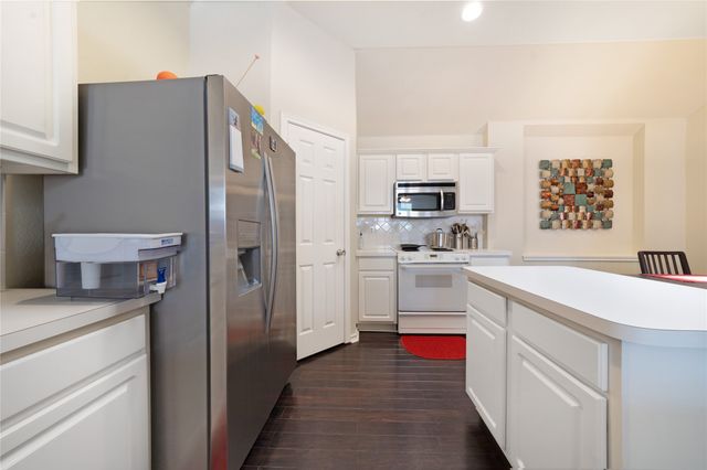 6913 Harvey Lane, Plano, TX 75023