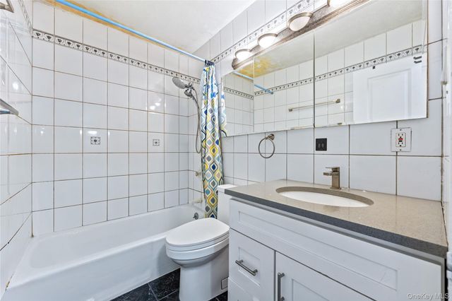 150-38 Union Turnpike 1A, Flushing, NY 11367