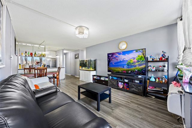 150-38 Union Turnpike 1A, Flushing, NY 11367