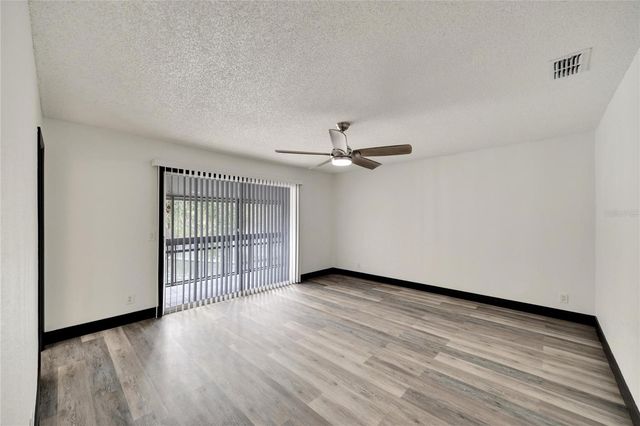 6301 NEWTOWN CIRCLE 1A4, Tampa, FL 33615