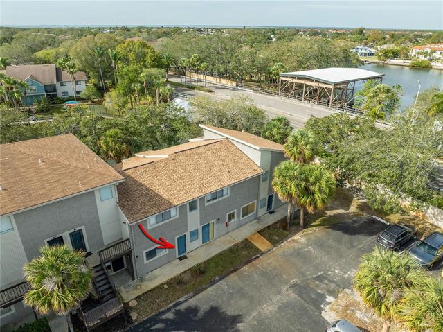 6301 NEWTOWN CIRCLE 1A4, Tampa, FL 33615