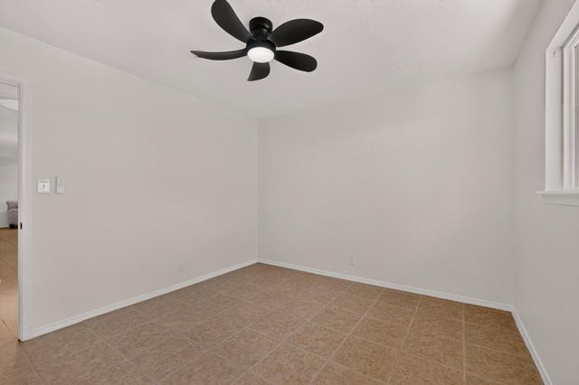 6616 Orphelia Avenue NE, Albuquerque, NM 87109