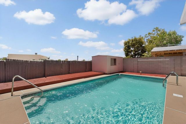6616 Orphelia Avenue NE, Albuquerque, NM 87109