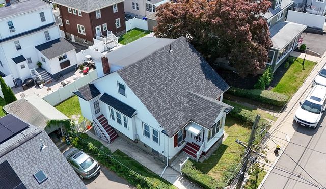 18 Grayson St, Boston, MA 02124
