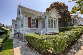 18 Grayson St, Boston, MA 02124