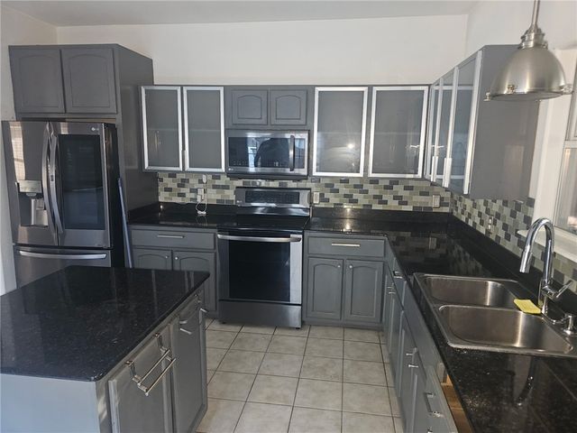 2517 Windrose Dr, Corpus Christi, TX 78414