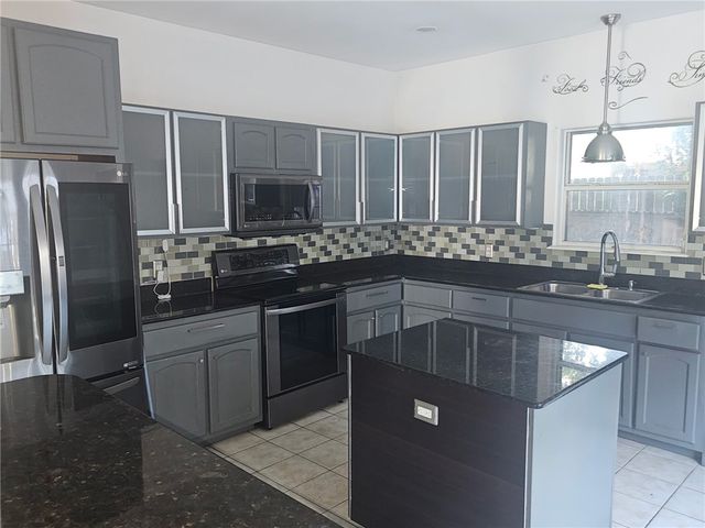 2517 Windrose Dr, Corpus Christi, TX 78414