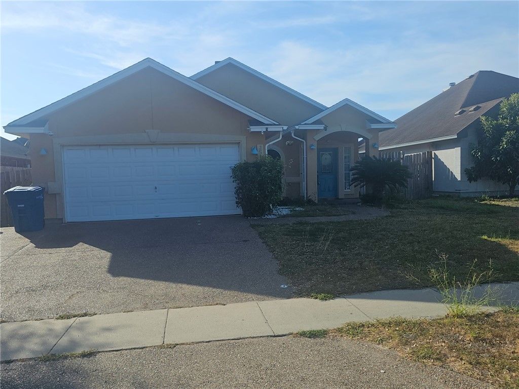 2517 Windrose Dr, Corpus Christi, TX 78414