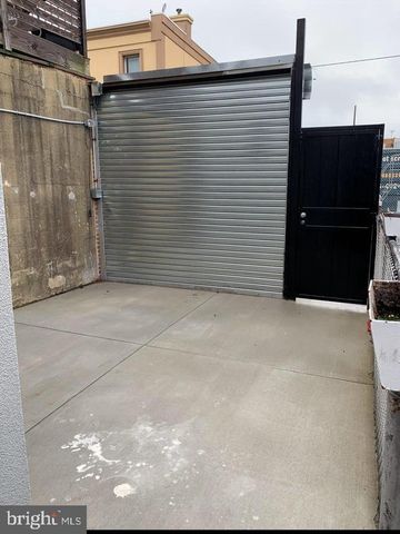 3356 SALMON ST, Philadelphia, PA 19134