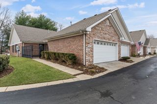 800 S Browns Ln I1 (letter i, then no. 1), Gallatin, TN 37066