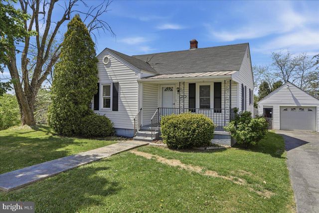 197 STATE CIR, Martinsburg, WV 25401