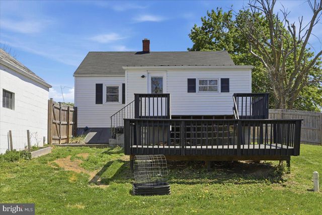 197 STATE CIR, Martinsburg, WV 25401