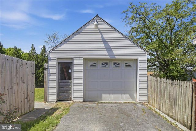 197 STATE CIR, Martinsburg, WV 25401