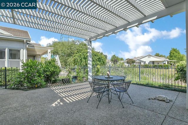 1572 Rubidoux Ln, Brentwood, CA 94513