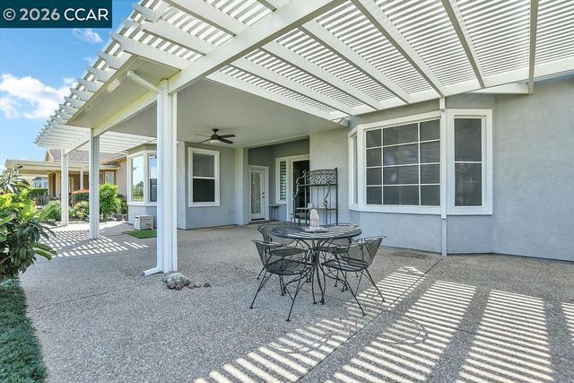 1572 Rubidoux Ln, Brentwood, CA 94513