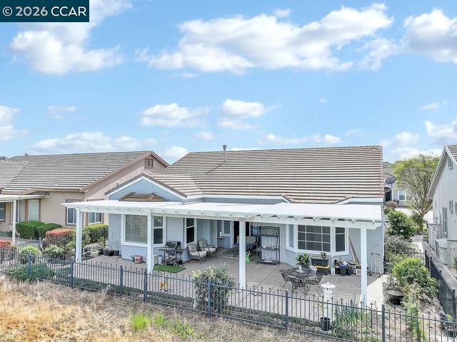 1572 Rubidoux Ln, Brentwood, CA 94513