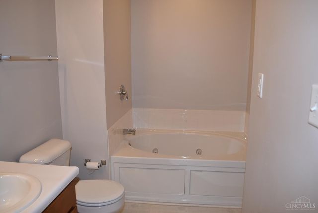 3655 Thorngate Drive, Mason, OH 45040