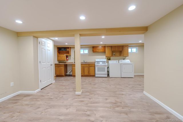 160 Sackville Road, Garden City, NY 11530