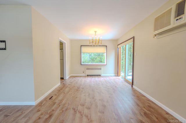 160 Sackville Road, Garden City, NY 11530