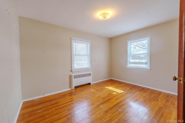 160 Sackville Road, Garden City, NY 11530