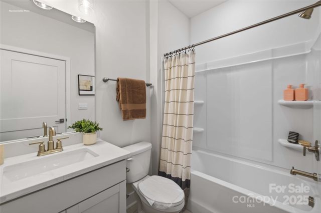 7211 Butternut Oak Terrace, Huntersville, NC 28078