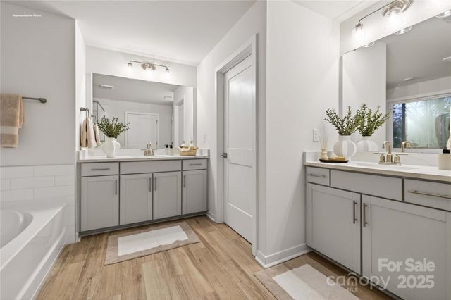 7211 Butternut Oak Terrace, Huntersville, NC 28078