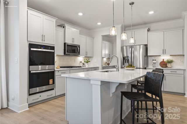 7211 Butternut Oak Terrace, Huntersville, NC 28078