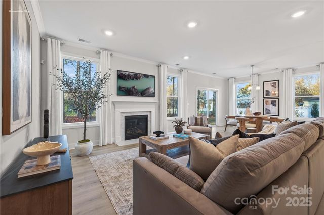 7211 Butternut Oak Terrace, Huntersville, NC 28078